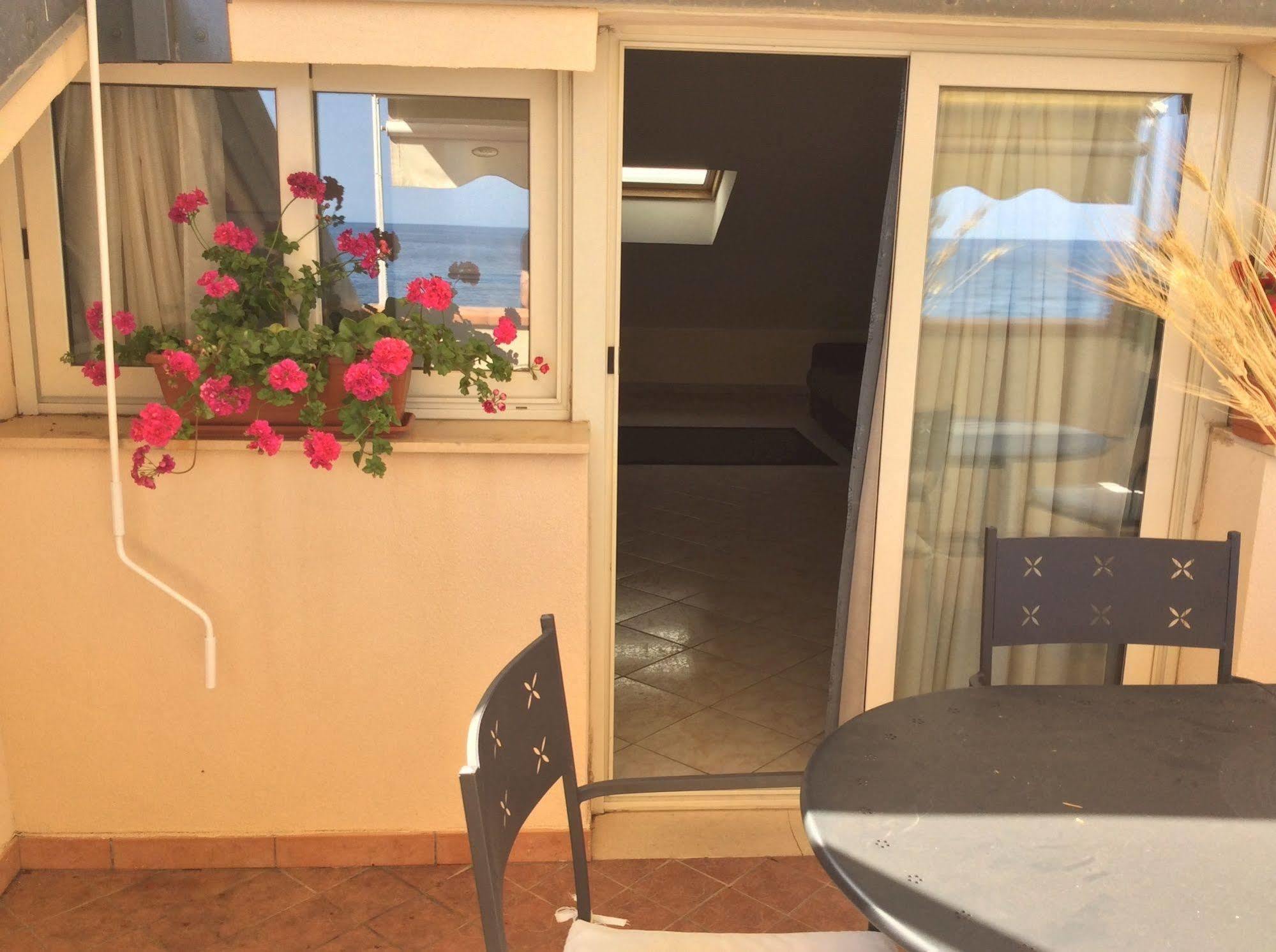 Casa Vacanze Samira Фондакелло Экстерьер фото