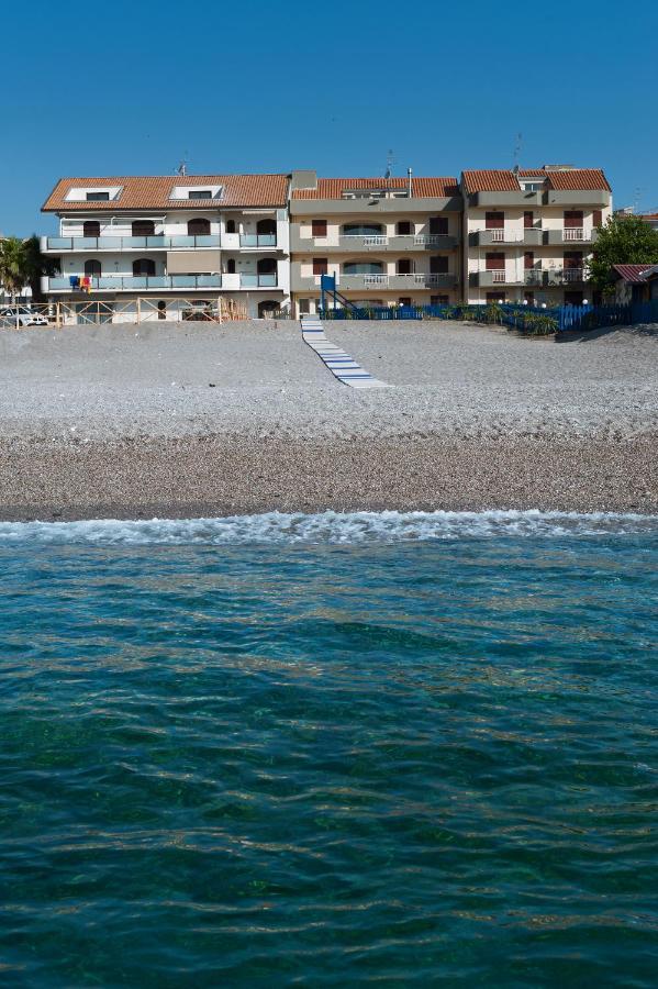 Casa Vacanze Samira Фондакелло Экстерьер фото